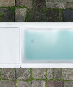 Everest Cold Plunge — top-down overhead view showing interior tub