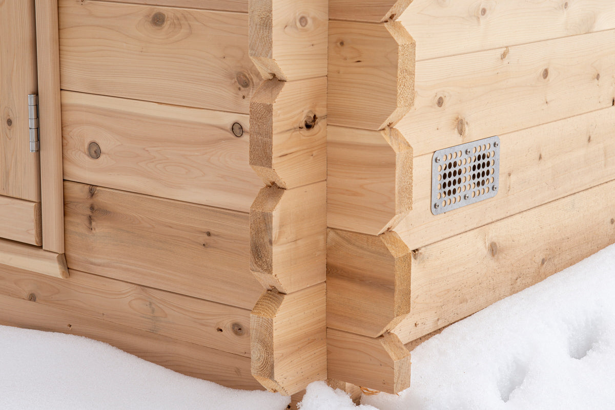 CT Granby cabin sauna corner joint and wall vent